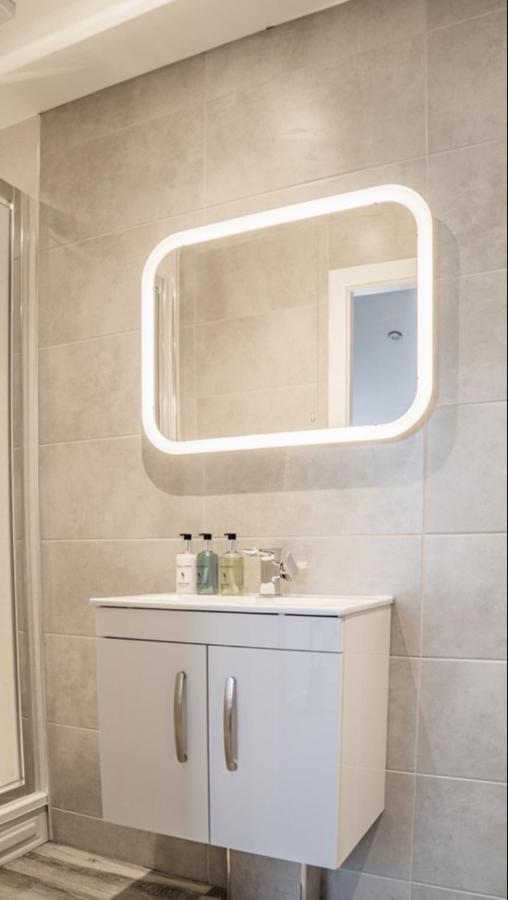 Luxury Apartment In The Heart Of Leicester With Parking Exterior photo